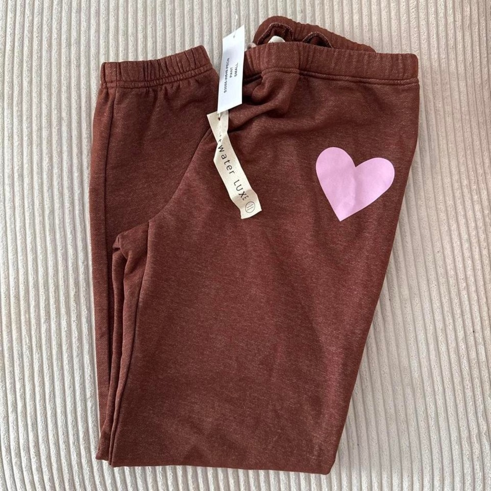 NWT Saltwater Luxe prism Brown pink heart sweatpants joggers